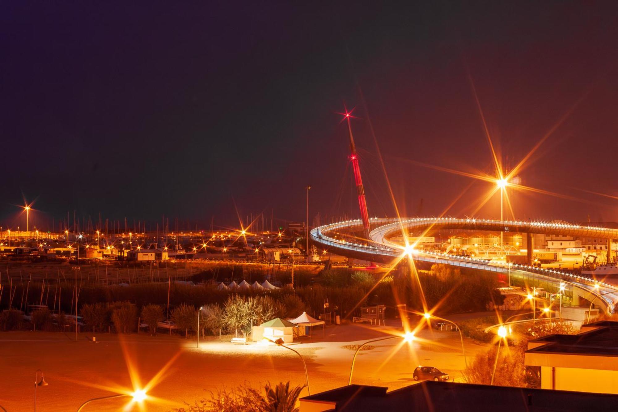 "Casa Incantevole" Fronte Mare Pescara - Appartamento Via Buozzi Dış mekan fotoğraf